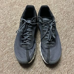 OnCloud Mens Shoe